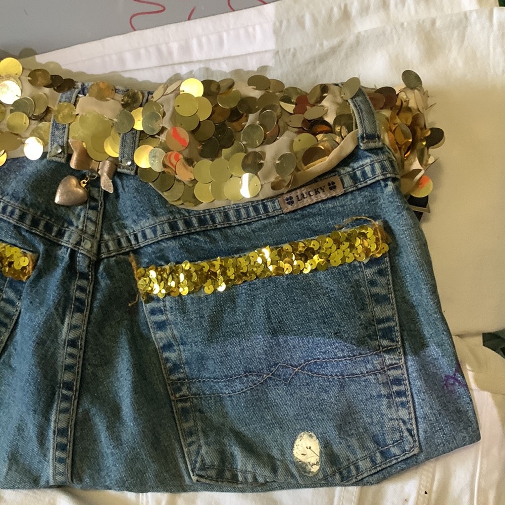 HANDMADE DENIM HANDBAG WITH GOLD DETAILS. - Picture 8 of 9